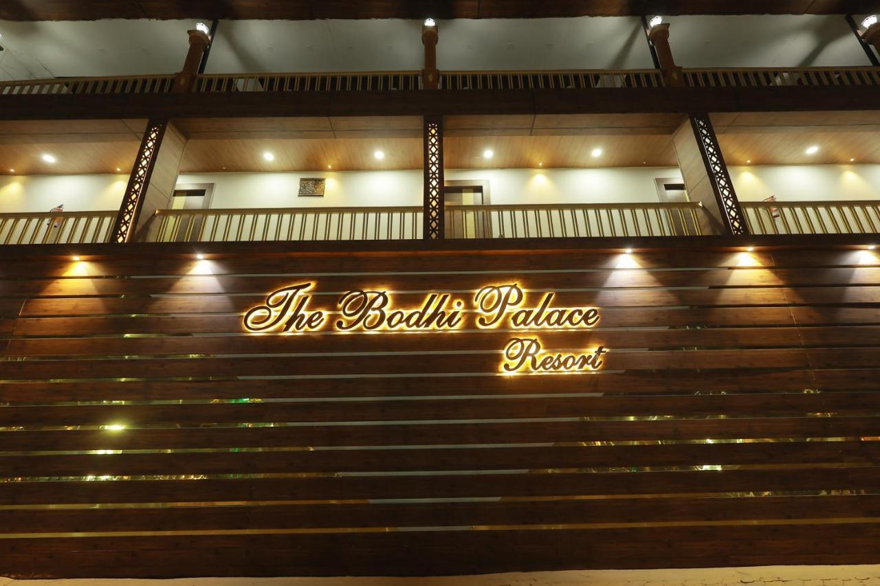 The Bodhi Palace Resort Buitenkant foto
